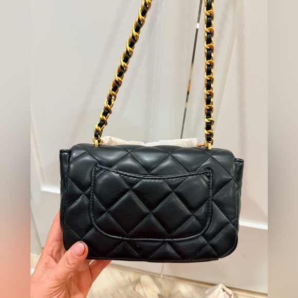 Purple & Black Rhinestone Halo Quilted Beaute
Shoulder Bag NIB - Picture 12 of 15